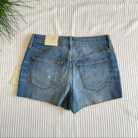 Universal thread high- rise denim shorts - Picture 4 of 13